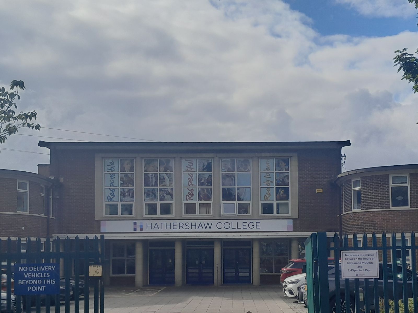 Hathershaw College
